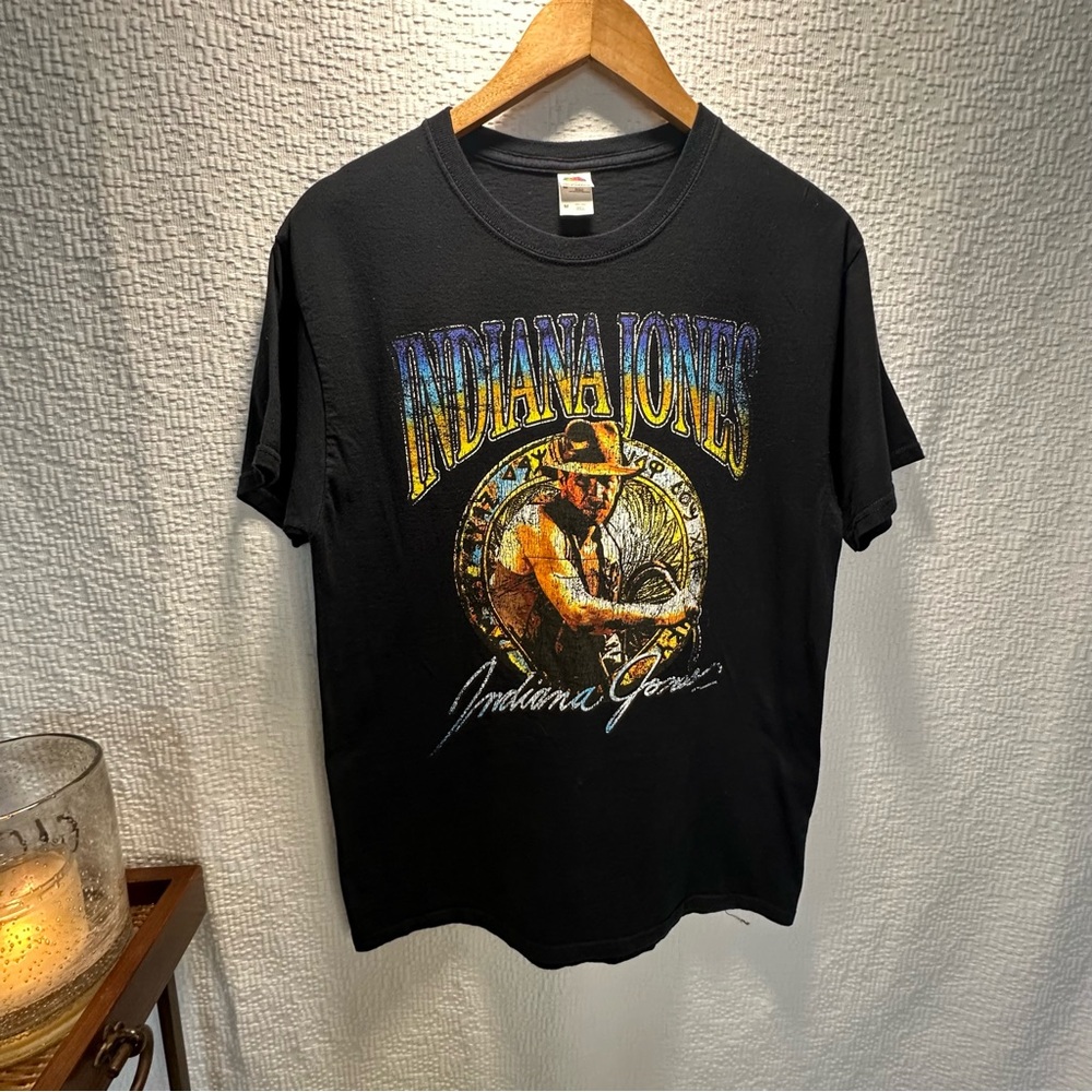 Indiana Jones Mens Medium Retro Distressed Graphic T-Shirt